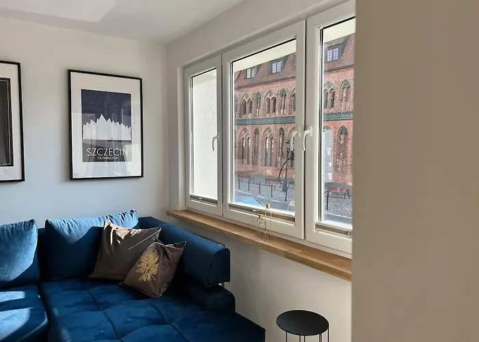 Old Town Square, Perfect Location And View .