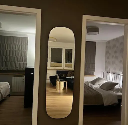 Apartamento Old Town Square, Perfect Location And View . *