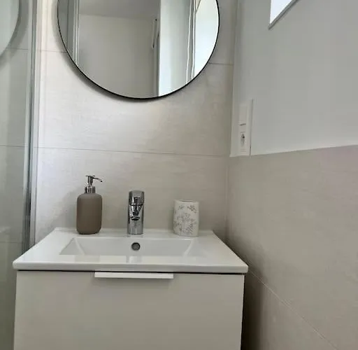 Apartamento Old Town Square, Perfect Location And View . *